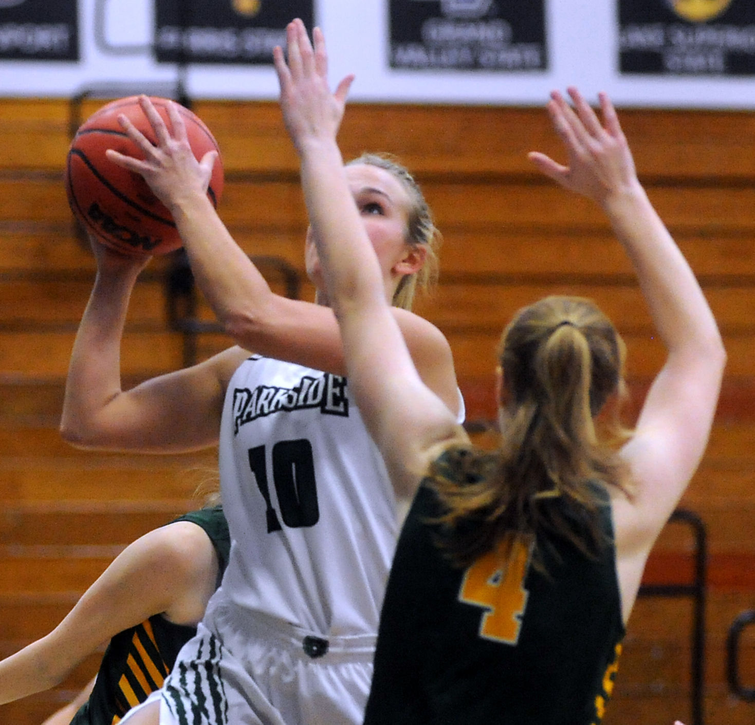 UWP Women 15
